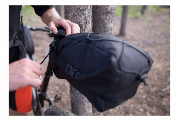 Topeak Backloader Satteltasche 10L Schwarz – Bild 4